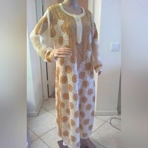 BNWOT HANDMADE KAFGAN EMBROIDERY SHEER SLEEVE BEIGE / WHITE (PTP 22) GORGEOUS